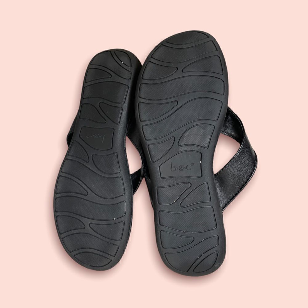 BOC Leather Sandals   - Picture 2 of 5